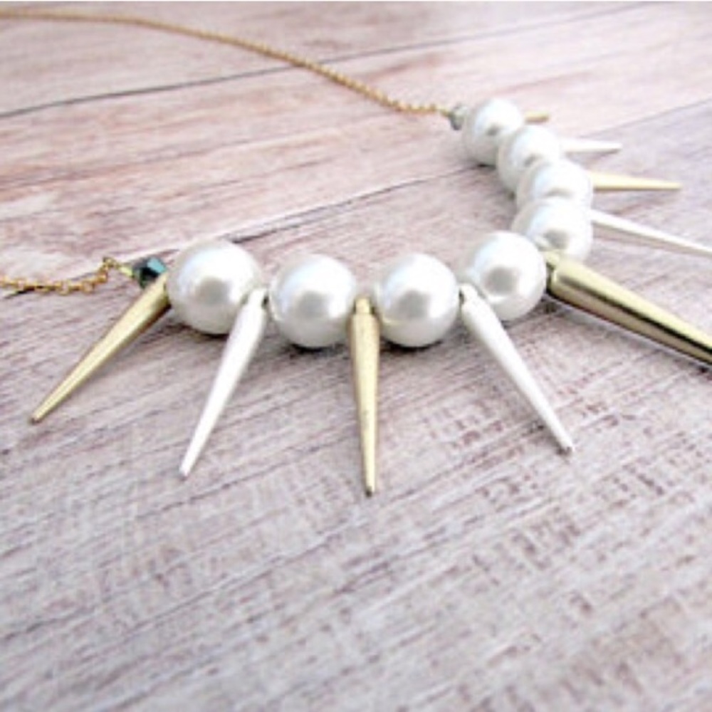 Gold & Pearl Spike Necklace